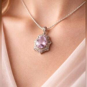 Gorgeous Silver And Pink Topaz Pendant Necklace